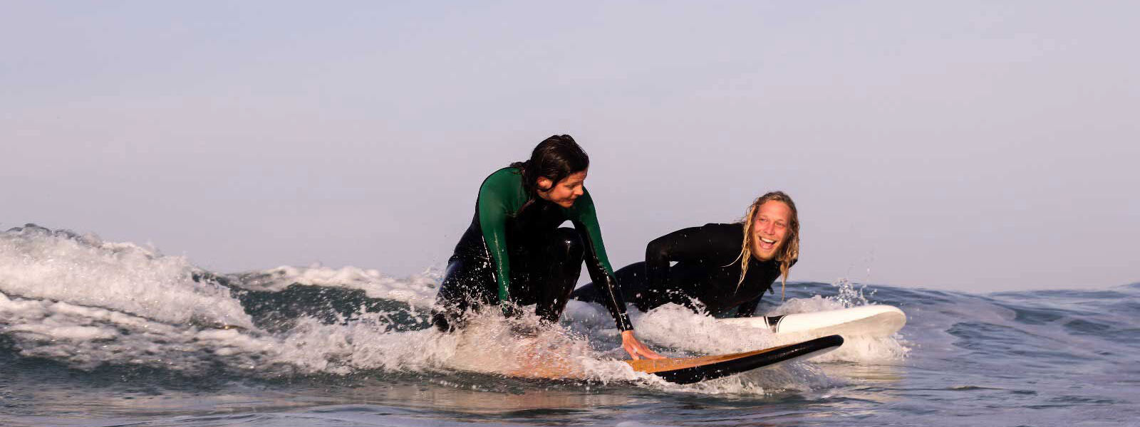 Surf lesson for beginners